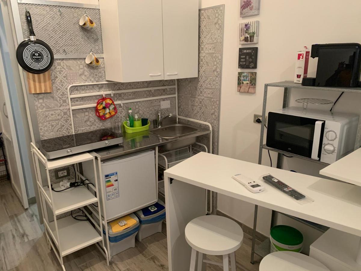 La Stanza Nel Borgo Apartment Bologna Exterior foto