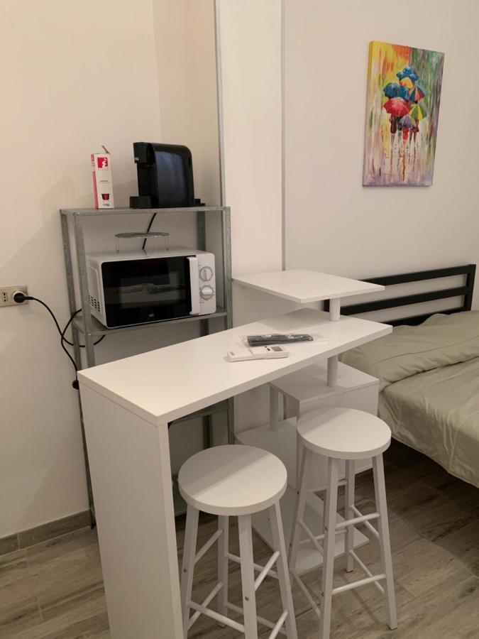 La Stanza Nel Borgo Apartment Bologna Exterior foto