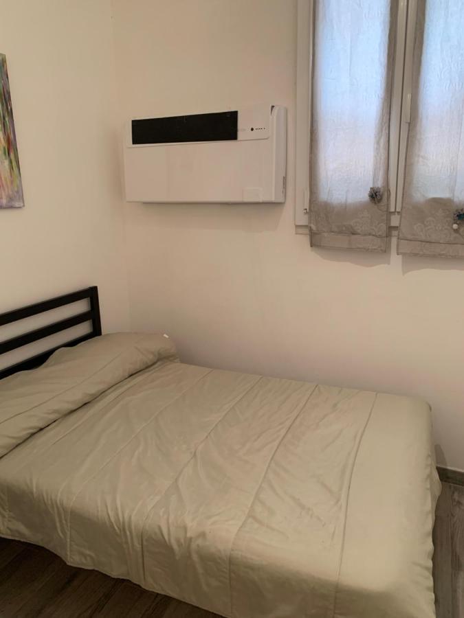 La Stanza Nel Borgo Apartment Bologna Exterior foto